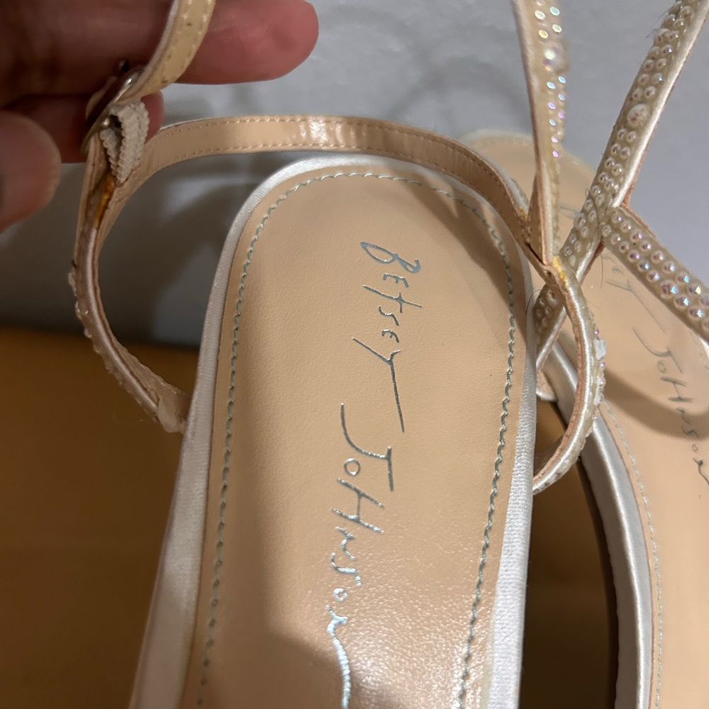 Betsey Johnson Strappy Gold Heels • Size 7.5 (true to size) - Picture 11 of 15